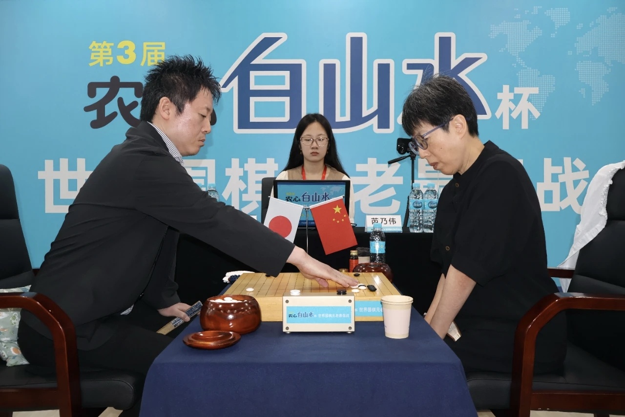 战檀啸