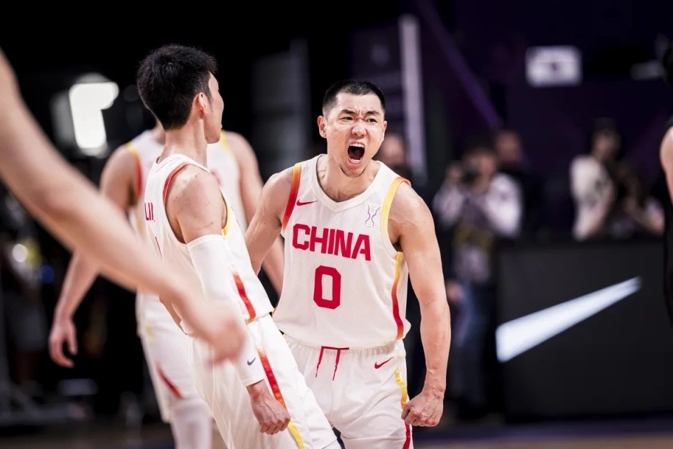 胡明轩, 高诗岩场均