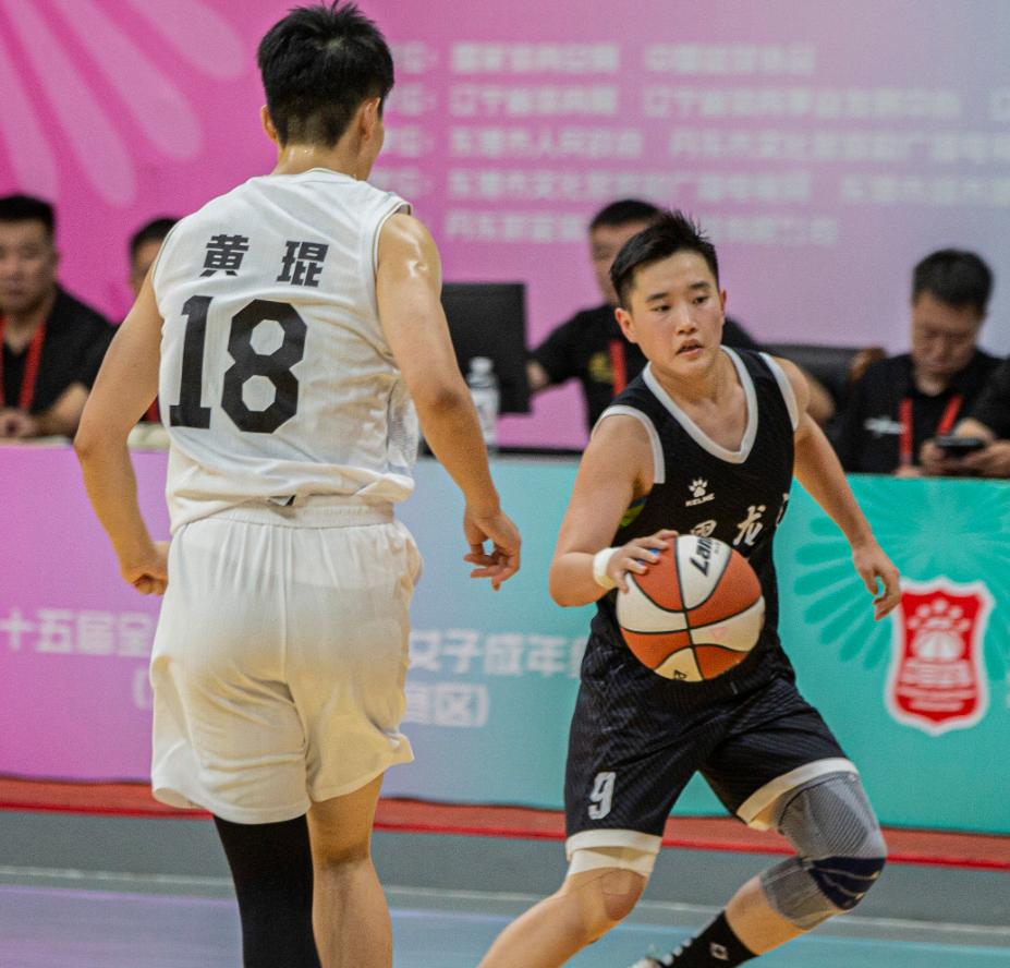 AA, 女篮 AA, 女篮